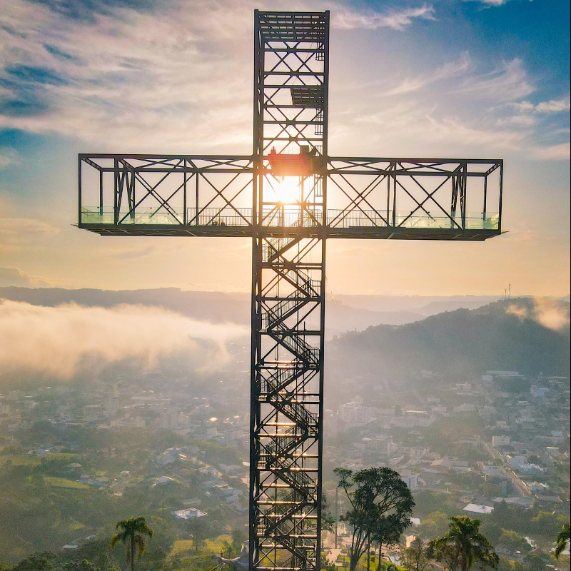Complexo conta com a primeira Cruz Panorâmica do mundo